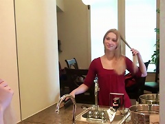 Free Porn Teen Model Brushing Her Hair